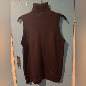 Women's Sleeveless turtle neck top
